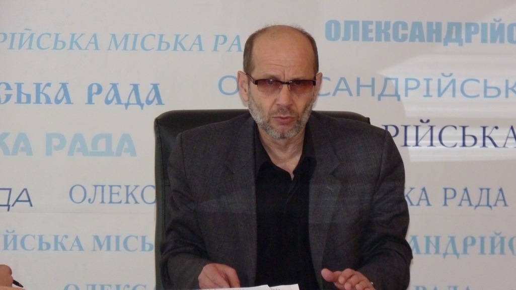 Владимир Чеботарев в официальном ответе посоветовал депутату обратится к психиатру