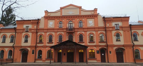 Городской дворец культуры хотят переименовать на «Александрийский театр»