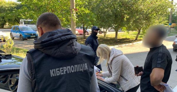 В Кировоградской области задержали банду кибермошенников: полицейские ищут жертв «банкиров»