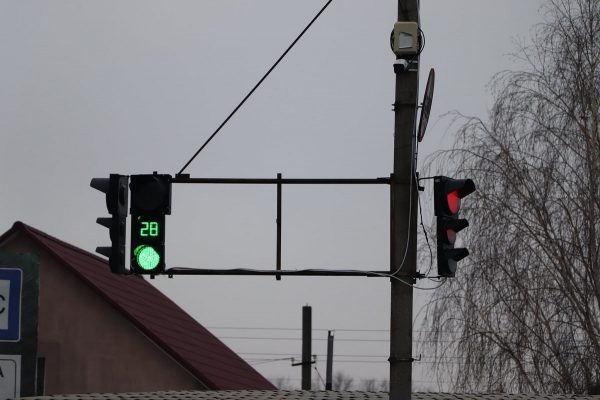 В Александрии модернизируют светофоры на двух важных перекрестках