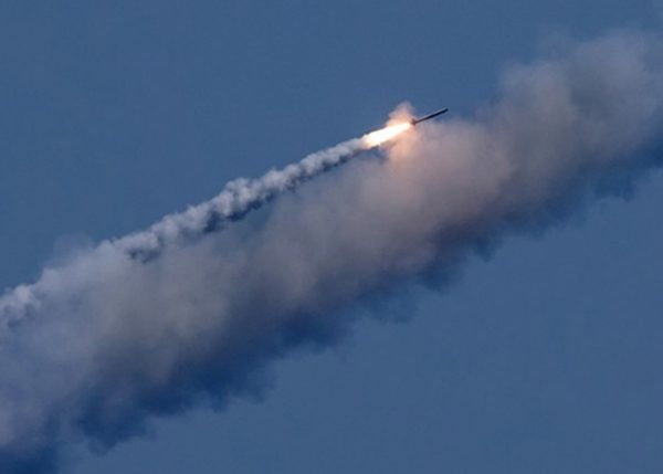 Неподалеку от Александрии средства ПВО сбили ракету