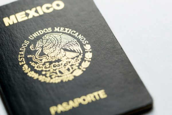 Преимущества и недостатки мексиканского гражданства для русских иммигрантов